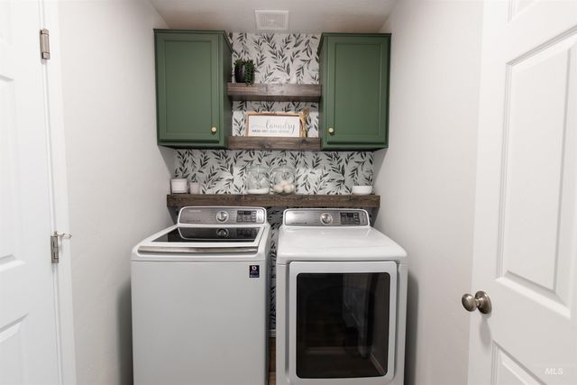 4593 S Taunton Ave, Nampa, ID 83686
