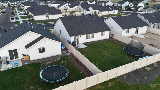4593 S Taunton Ave, Nampa, ID 83686