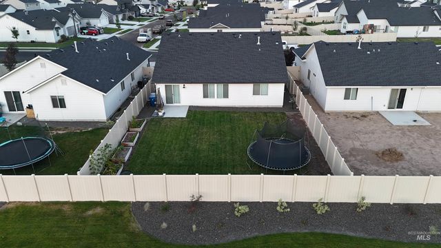 4593 S Taunton Ave, Nampa, ID 83686
