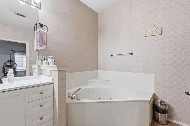 1437 Burlington Drive, Plano, TX 75025