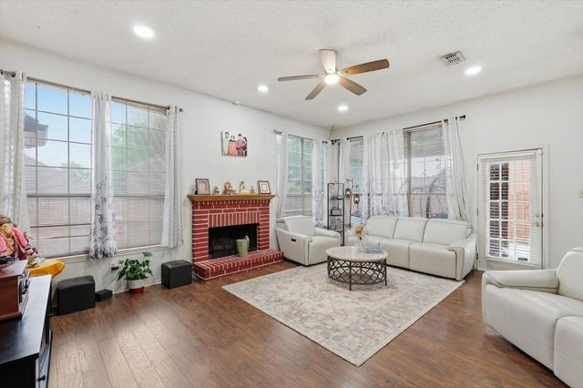 1437 Burlington Drive, Plano, TX 75025