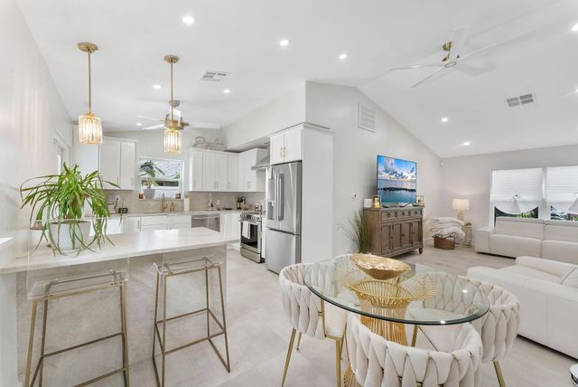 14529 Sunset Pine Drive, Delray Beach, FL 33445
