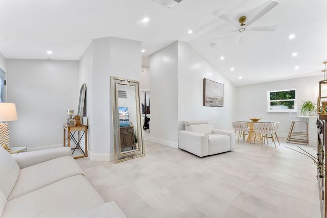 14529 Sunset Pine Drive, Delray Beach, FL 33445