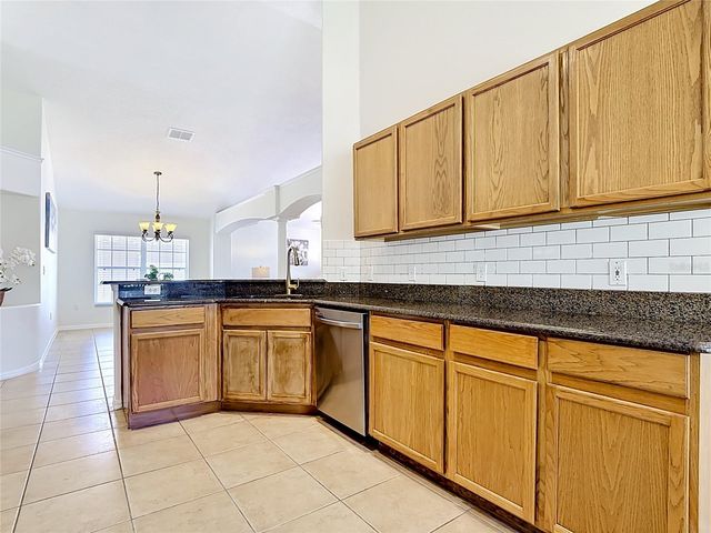 7949 GOLDEN POND CIR, Kissimmee, FL 34747