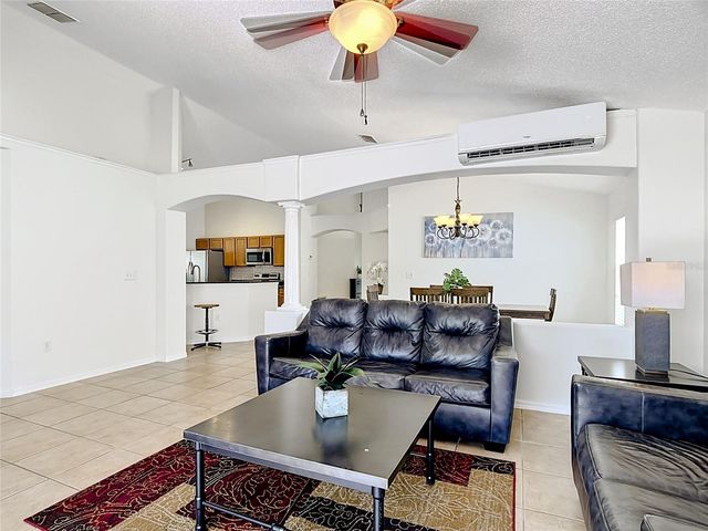 7949 GOLDEN POND CIR, Kissimmee, FL 34747