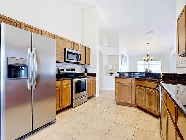 7949 GOLDEN POND CIR, Kissimmee, FL 34747