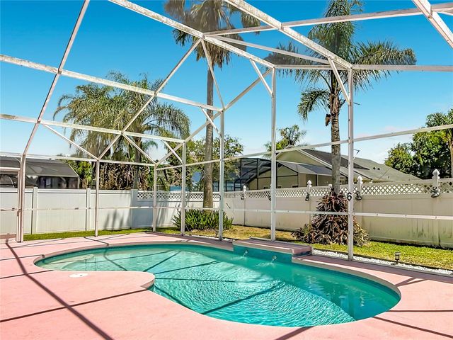 7949 GOLDEN POND CIR, Kissimmee, FL 34747