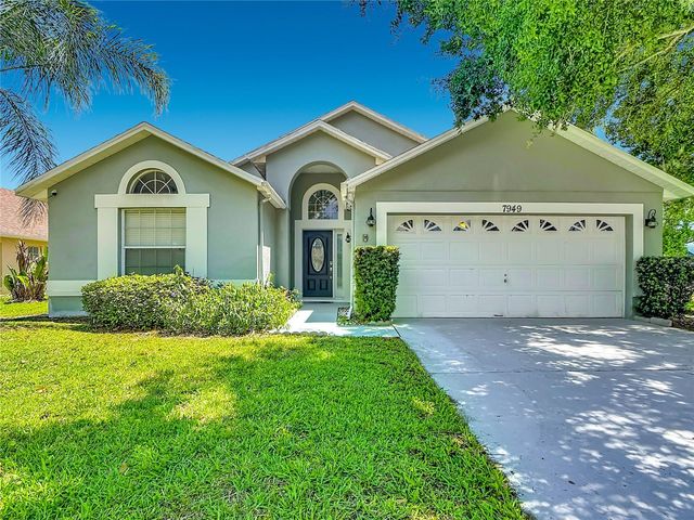 7949 GOLDEN POND CIR, Kissimmee, FL 34747