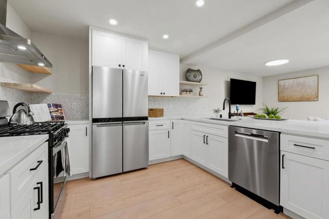 1540 Newbridge Avenue, San Mateo, CA 94401