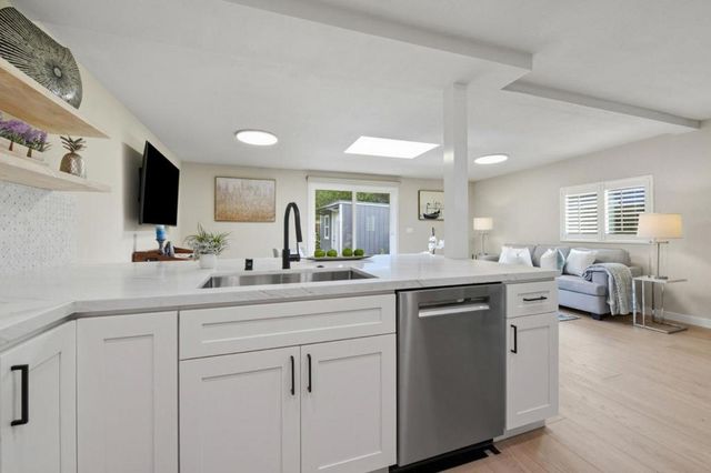 1540 Newbridge Avenue, San Mateo, CA 94401