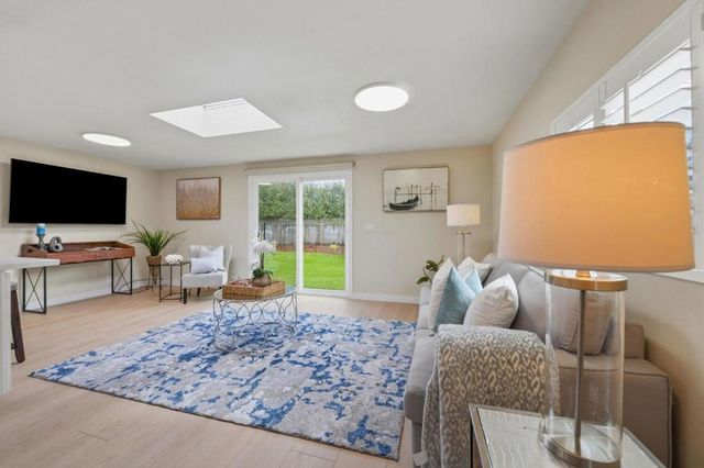 1540 Newbridge Avenue, San Mateo, CA 94401