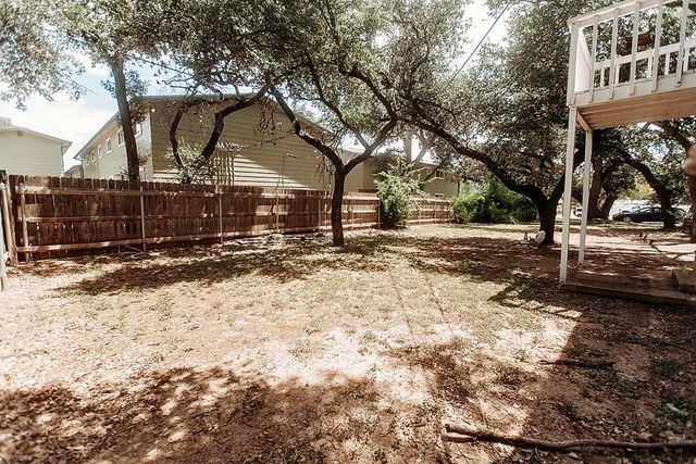 3712 Manchaca RD 7, Austin, TX 78704