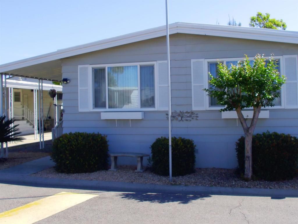 Image 1 of property listing at 2300 E Valley Parkway 7, Escondido, CA 92027