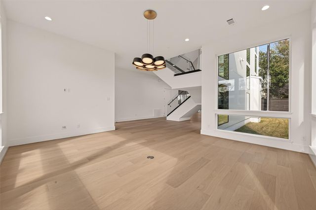 2232 Swift Boulevard, Houston, TX 77030