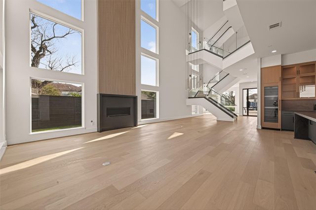 2232 Swift Boulevard, Houston, TX 77030