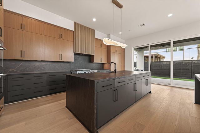 2232 Swift Boulevard, Houston, TX 77030