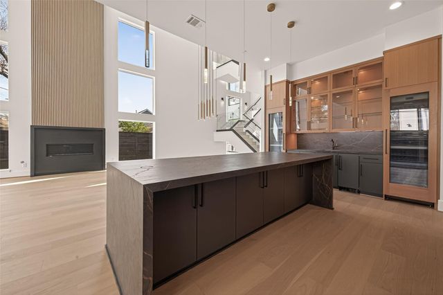 2232 Swift Boulevard, Houston, TX 77030