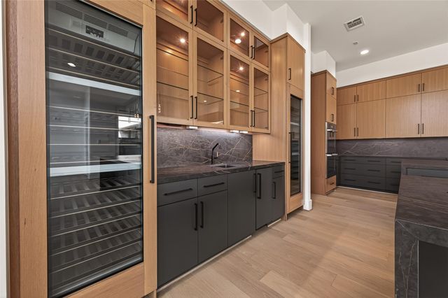 2232 Swift Boulevard, Houston, TX 77030