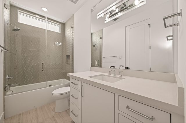 2232 Swift Boulevard, Houston, TX 77030