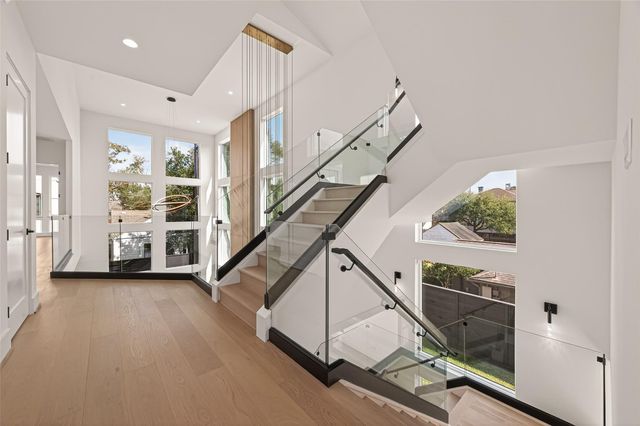 2232 Swift Boulevard, Houston, TX 77030