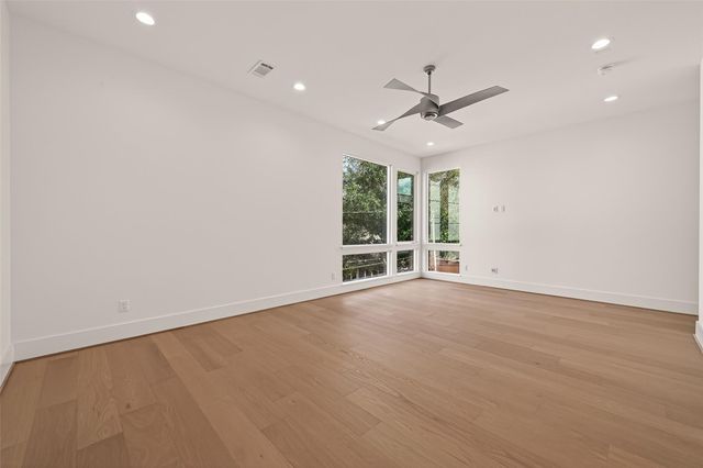 2232 Swift Boulevard, Houston, TX 77030