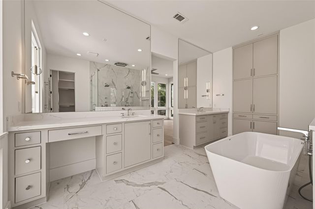 2232 Swift Boulevard, Houston, TX 77030