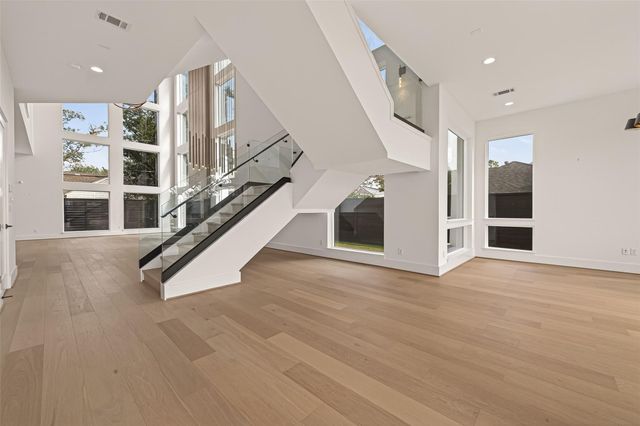 2232 Swift Boulevard, Houston, TX 77030