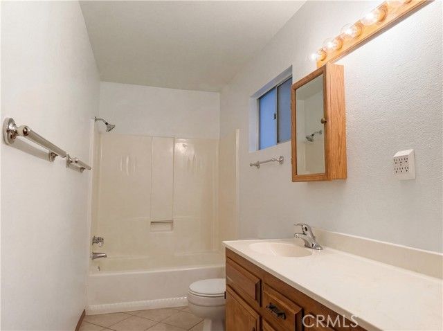 24035 Alpine Drive, Crestline, CA 92325