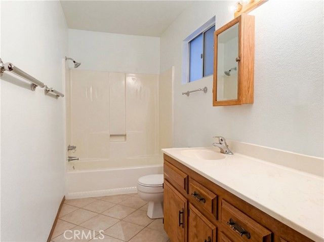 24035 Alpine Drive, Crestline, CA 92325