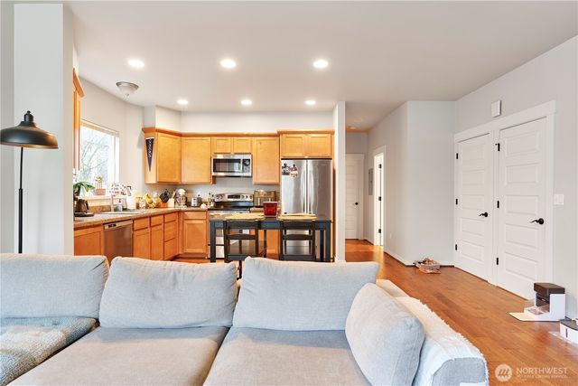 554 Prospect Street, Seattle, WA 98109