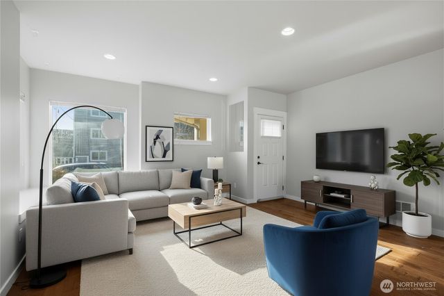 554 Prospect Street, Seattle, WA 98109