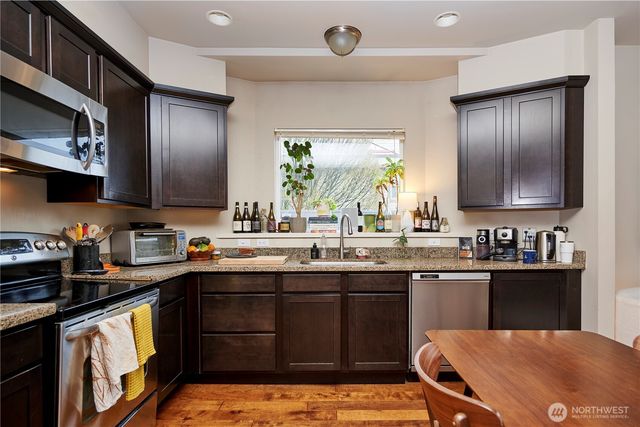 554 Prospect Street, Seattle, WA 98109