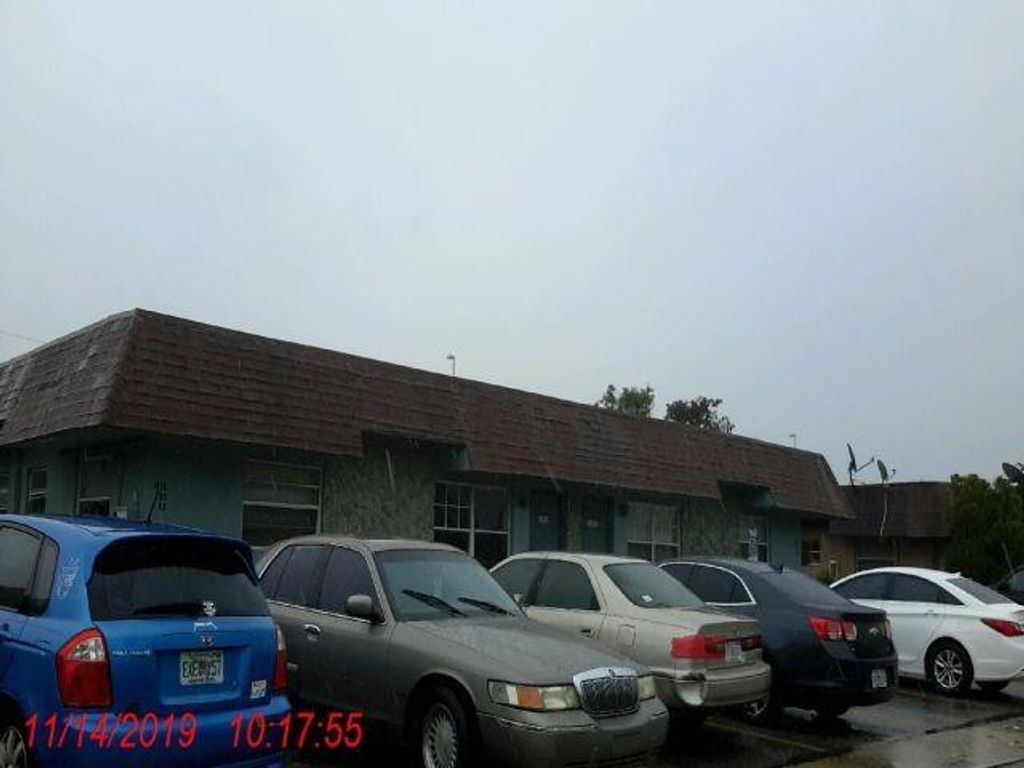 1872 NW 52ND Avenue, Lauderhill, FL 33313