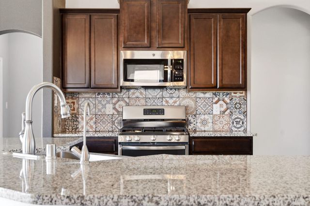 2925 Redondo Santa Fe NE, Rio Rancho, NM 87144