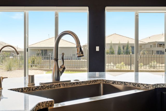2925 Redondo Santa Fe NE, Rio Rancho, NM 87144