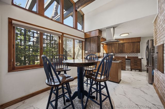 2108 Skyline Place, Bartlesville, OK 74006