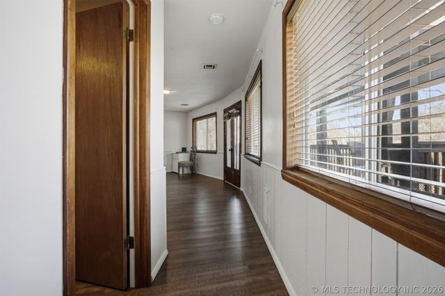 2108 Skyline Place, Bartlesville, OK 74006