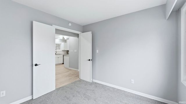 601 W Pettit Avenue, Fort Wayne, IN 46807