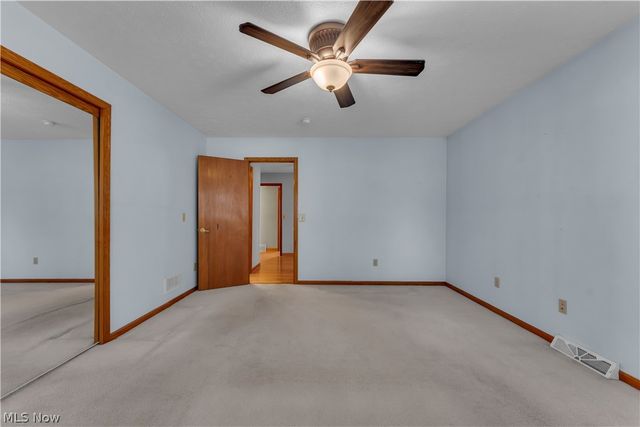 811 Tarry Lane, Amherst, OH 44001