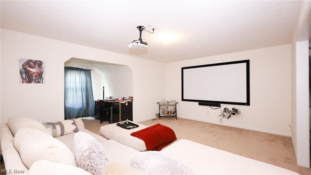 6572 Birchbark Avenue NE, Canton, OH 44721