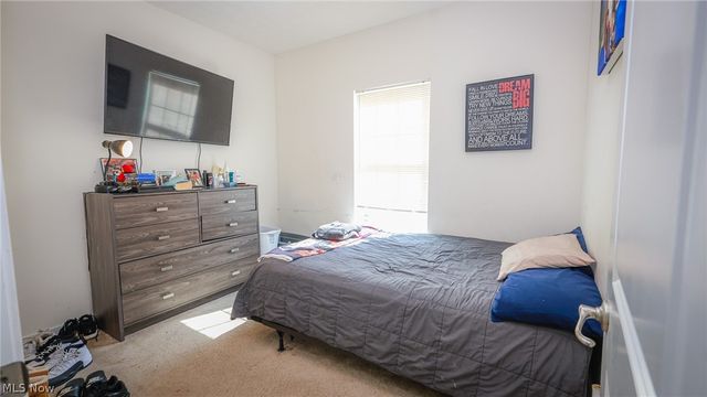 6572 Birchbark Avenue NE, Canton, OH 44721