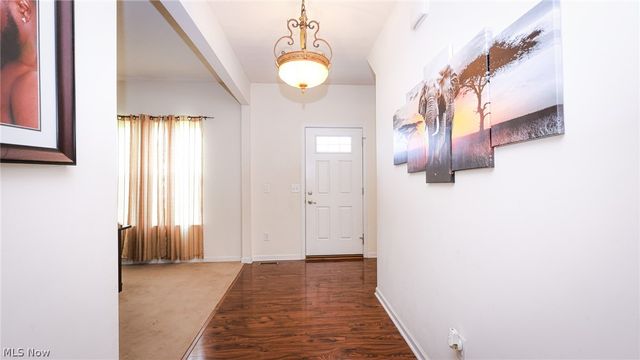 6572 Birchbark Avenue NE, Canton, OH 44721