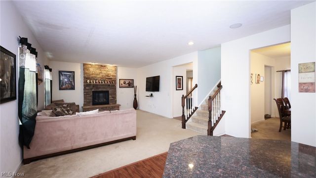 6572 Birchbark Avenue NE, Canton, OH 44721