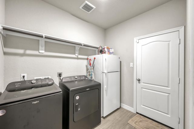 236 Rose Gum Court, Conroe, TX 77318