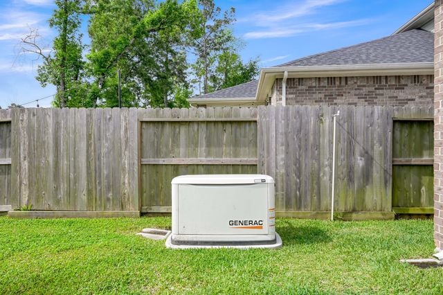 236 Rose Gum Court, Conroe, TX 77318