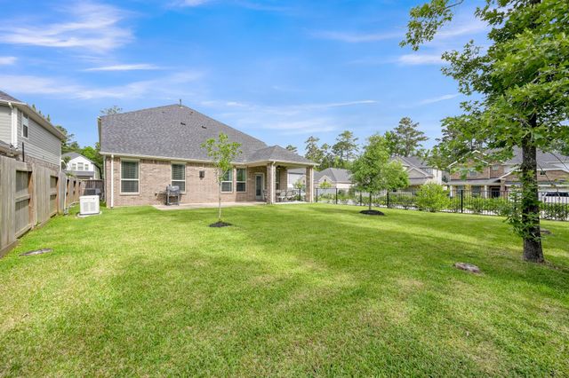 236 Rose Gum Court, Conroe, TX 77318
