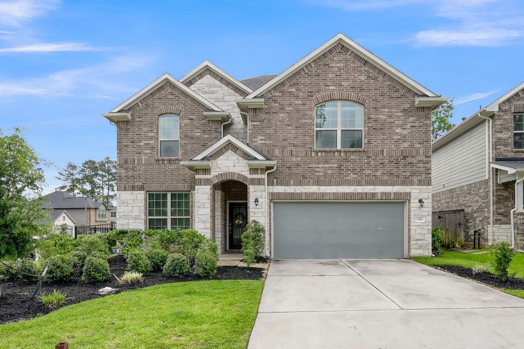 236 Rose Gum Court, Conroe, TX 77318