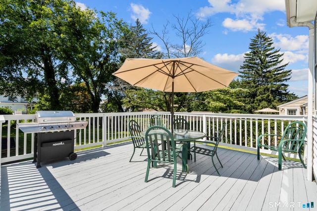 45 Hartley Street, North Haven, CT 06473