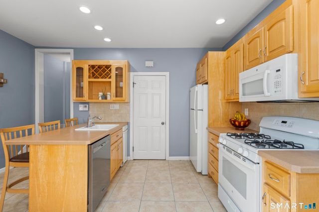 45 Hartley Street, North Haven, CT 06473
