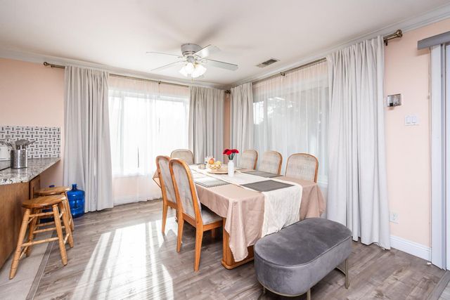 6851 Aleta Way, Sacramento, CA 95842